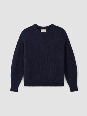 Everlane Cocoon Crew Sweater in Alpaca in Navy